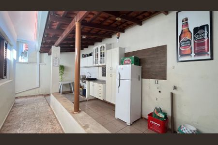 Casa à venda com 225m², 3 quartos e 4 vagasÁrea comum
