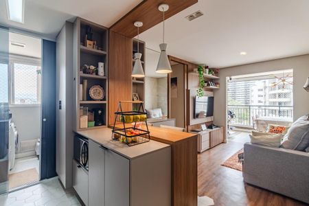 Sala de apartamento à venda com 3 quartos, 68m² em Vila Anglo Brasileira, São Paulo