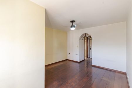 Apartamento para alugar com 70m², 2 quartos e 1 vaga Apartamento para alugar com 70m², 2 quartos e 1 vagaSala
