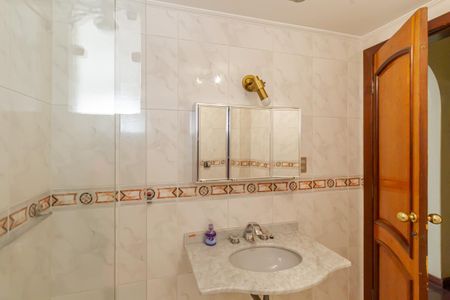 Apartamento para alugar com 70m², 2 quartos e 1 vaga Apartamento para alugar com 70m², 2 quartos e 1 vagaBanheiro Social