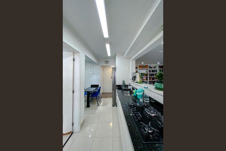 Apartamento à venda com 110m², 2 quartos e 2 vagasCozinha