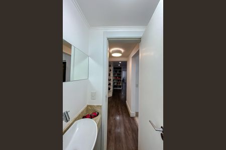 Apartamento à venda com 110m², 2 quartos e 2 vagasLavabo