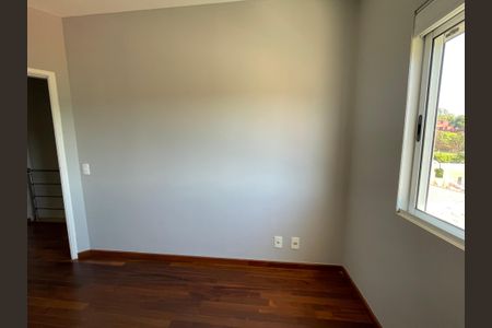 Casa de condomínio para alugar com 134m², 3 quartos e 2 vagasQuarto 2