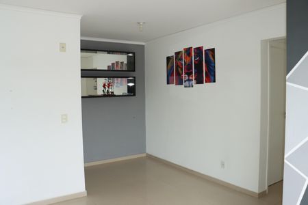 Sala de apartamento para alugar com 2 quartos, 47m² em Vila Monte Serrat, Cotia