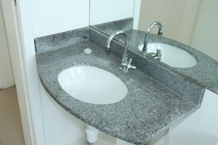 Apartamento para alugar com 47m², 2 quartos e 1 vagaBanheiro Social