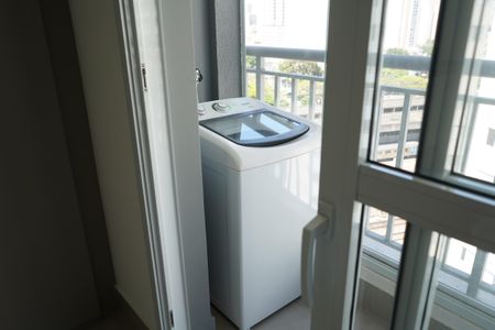 Apartamento para alugar com 24m², 1 quarto e sem vagaSacada