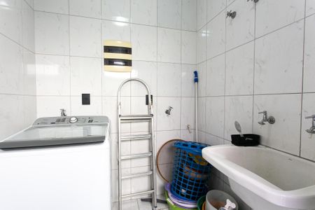 Casa à venda com 127m², 3 quartos e 3 vagasÁrea de Serviço