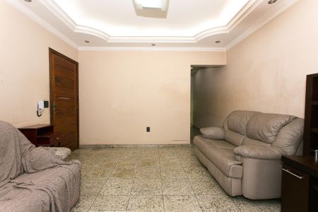 Casa à venda com 127m², 3 quartos e 3 vagasSala