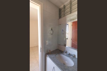 Apartamento para alugar com 110m², 3 quartos e 1 vaga Apartamento para alugar com 110m², 3 quartos e 1 vagaBanheiro