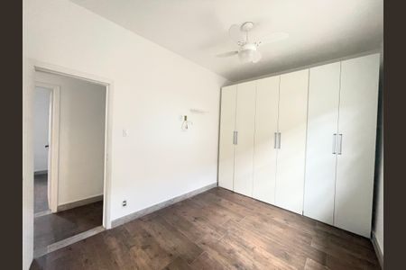 Quarto 2 de casa à venda com 3 quartos, 275m² em Santa Amelia, Belo Horizonte