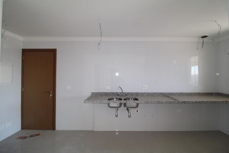 Apartamento à venda com 133m², 3 quartos e 2 vagasSala / Cozinha