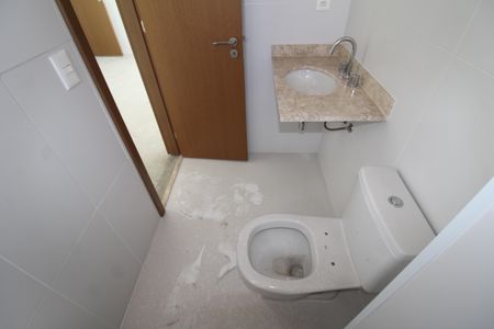 Apartamento à venda com 133m², 3 quartos e 2 vagasQuarto 1 - Banheiro
