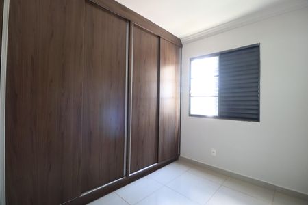 Quarto 1 de apartamento para alugar com 3 quartos, 67m² em Alto Umuarama, Uberlândia
