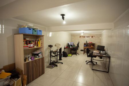 Casa à venda com 160m², 2 quartos e 1 vagaÁrea comum