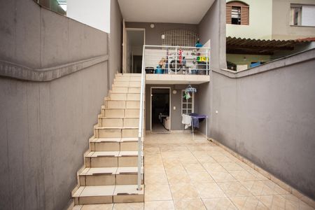 Casa à venda com 160m², 2 quartos e 1 vagaQuintal