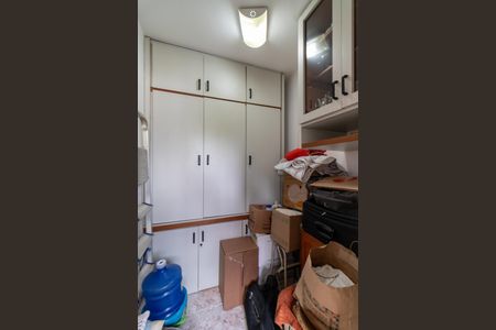 Apartamento à venda com 119m², 3 quartos e 2 vagas Apartamento à venda com 119m², 3 quartos e 2 vagasQaurto de Serviço