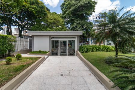 Apartamento à venda com 119m², 3 quartos e 2 vagas Apartamento à venda com 119m², 3 quartos e 2 vagasPortaria