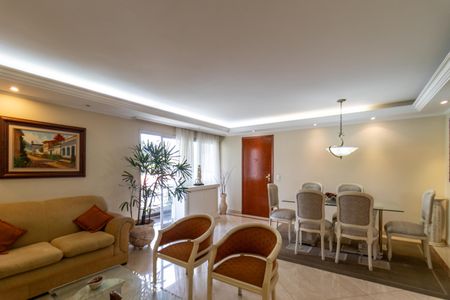 Apartamento à venda com 119m², 3 quartos e 2 vagas Apartamento à venda com 119m², 3 quartos e 2 vagasSala