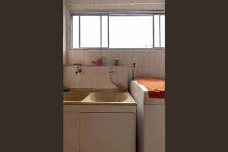 Apartamento à venda com 119m², 3 quartos e 2 vagas Apartamento à venda com 119m², 3 quartos e 2 vagasÁrea de Serviço