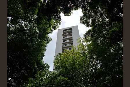 Apartamento à venda com 119m², 3 quartos e 2 vagas Apartamento à venda com 119m², 3 quartos e 2 vagasFachada