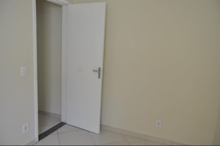 Quarto de apartamento para alugar com 1 quarto, 35m² em Lins de Vasconcelos, Rio de Janeiro