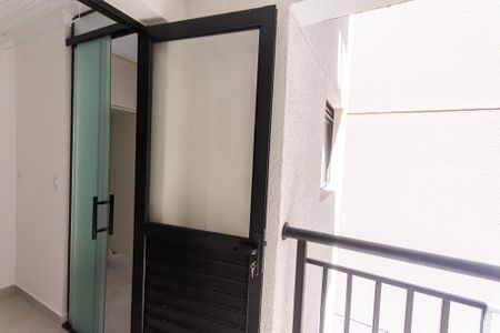 Apartamento para alugar com 64m², 2 quartos e 2 vagas Apartamento para alugar com 64m², 2 quartos e 2 vagasVaranda da Área de Serviço
