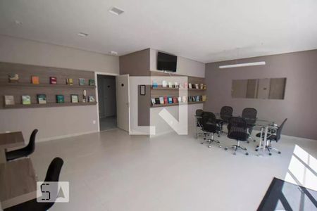 Apartamento à venda com 36m², 1 quarto e 1 vaga Apartamento à venda com 36m², 1 quarto e 1 vagaÁrea comum - Salão de festas