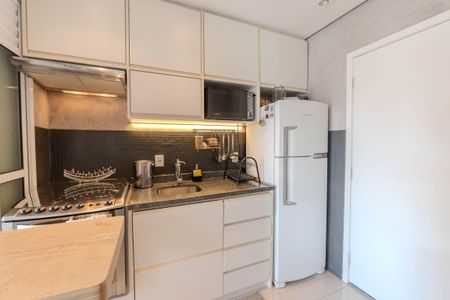 Apartamento à venda com 36m², 1 quarto e 1 vaga Apartamento à venda com 36m², 1 quarto e 1 vagaCozinha e Área de Serviço