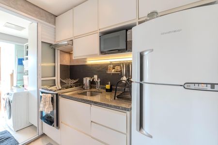 Apartamento à venda com 36m², 1 quarto e 1 vaga Apartamento à venda com 36m², 1 quarto e 1 vagaCozinha e Área de Serviço
