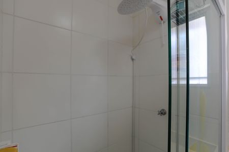 Casa de condomínio para alugar com 64m², 2 quartos e 1 vaga Casa de condomínio para alugar com 64m², 2 quartos e 1 vagaBanheiro Social