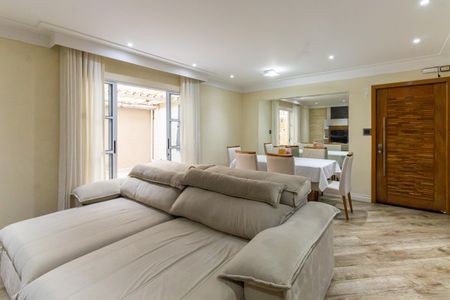 Apartamento à venda com 124m², 2 quartos e 1 vaga Apartamento à venda com 124m², 2 quartos e 1 vagaSala