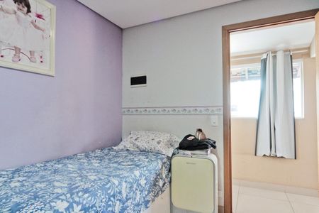 Casa à venda com 180m², 2 quartos e 1 vaga Casa à venda com 180m², 2 quartos e 1 vagaQuarto