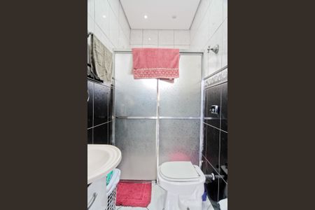 Casa à venda com 180m², 2 quartos e 1 vaga Casa à venda com 180m², 2 quartos e 1 vagaBanheiro