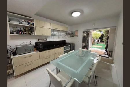 Casa à venda com 90m², 3 quartos e 1 vagaFoto 06