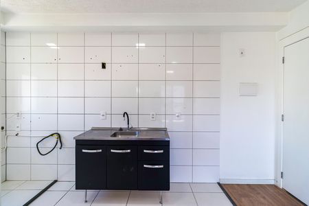 Cozinha de apartamento para alugar com 2 quartos, 51m² em Parque Reboucas, São Paulo