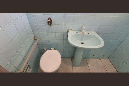 Banheiro Social de casa para alugar com 1 quarto, 40m² em Vila Vivaldi, São Bernardo do Campo