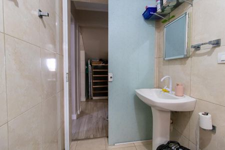 Casa para alugar com 295m², 4 quartos e 3 vagasBanheiro 1