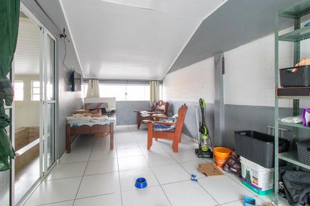 Casa para alugar com 295m², 4 quartos e 3 vagasSótão