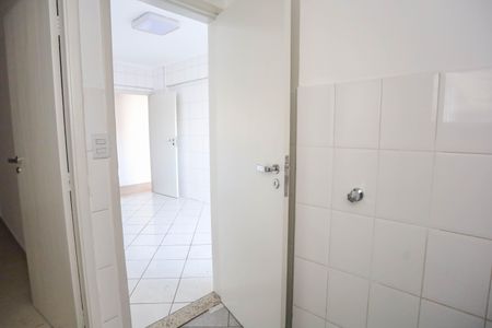 Apartamento para alugar com 117m², 2 quartos e 1 vaga Apartamento para alugar com 117m², 2 quartos e 1 vagaÁrea de Serviço