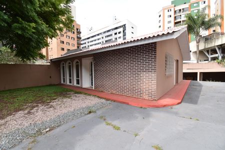 Casa para alugar com 140m², 3 quartos e 2 vagasÁrea externa