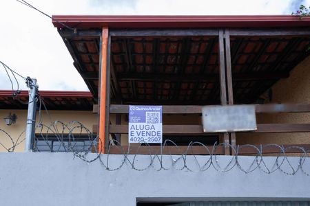 Casa à venda com 460m², 4 quartos e 6 vagasFachada