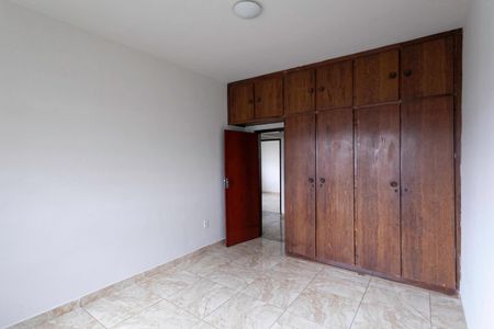 Casa à venda com 460m², 4 quartos e 6 vagasQuarto 2