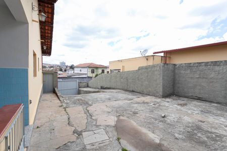 Casa à venda com 460m², 4 quartos e 6 vagasQuintal