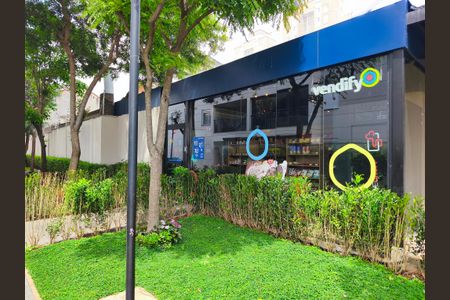 Apartamento à venda com 72m², 2 quartos e 2 vagas Apartamento à venda com 72m², 2 quartos e 2 vagasMini Mercado