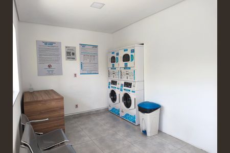 Apartamento à venda com 72m², 2 quartos e 2 vagas Apartamento à venda com 72m², 2 quartos e 2 vagasLavanderia