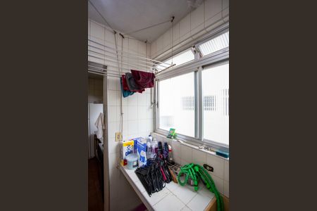 Apartamento para alugar com 73m², 2 quartos e 1 vagaÁrea de Serviço