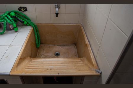 Apartamento para alugar com 73m², 2 quartos e 1 vagaÁrea de Serviço