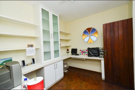 Apartamento à venda com 175m², 3 quartos e 2 vagas Apartamento à venda com 175m², 3 quartos e 2 vagasQuarto 1