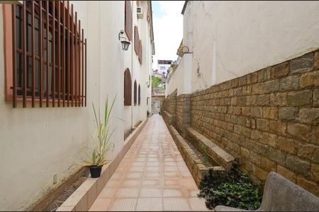 Apartamento à venda com 175m², 3 quartos e 2 vagas Apartamento à venda com 175m², 3 quartos e 2 vagasEntrada