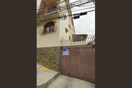 Apartamento à venda com 175m², 3 quartos e 2 vagas Apartamento à venda com 175m², 3 quartos e 2 vagasPlaca Instalada 23-10-25 - AAIU-408